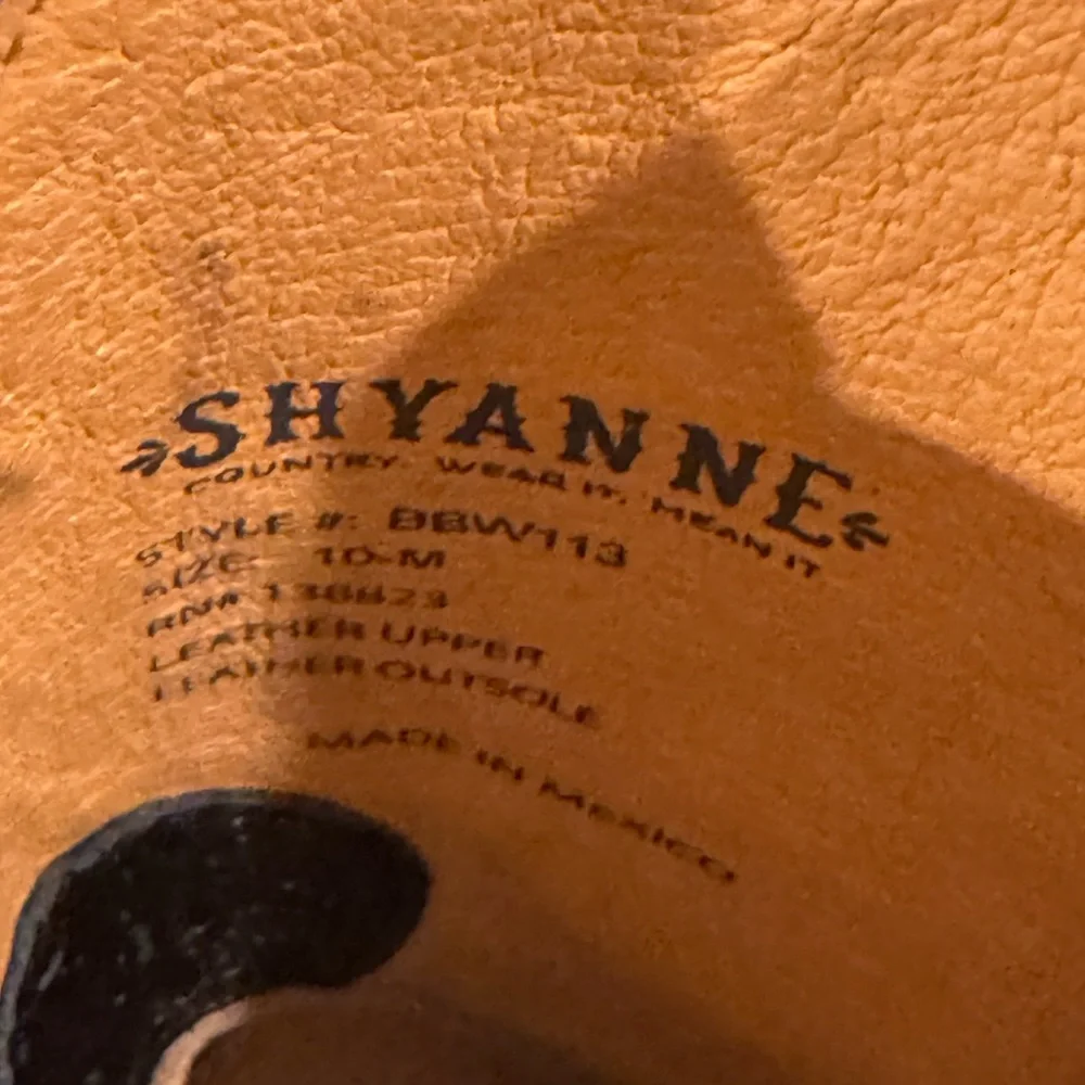 Shyanne Black Leather Western Boots - Picture 3 of 11